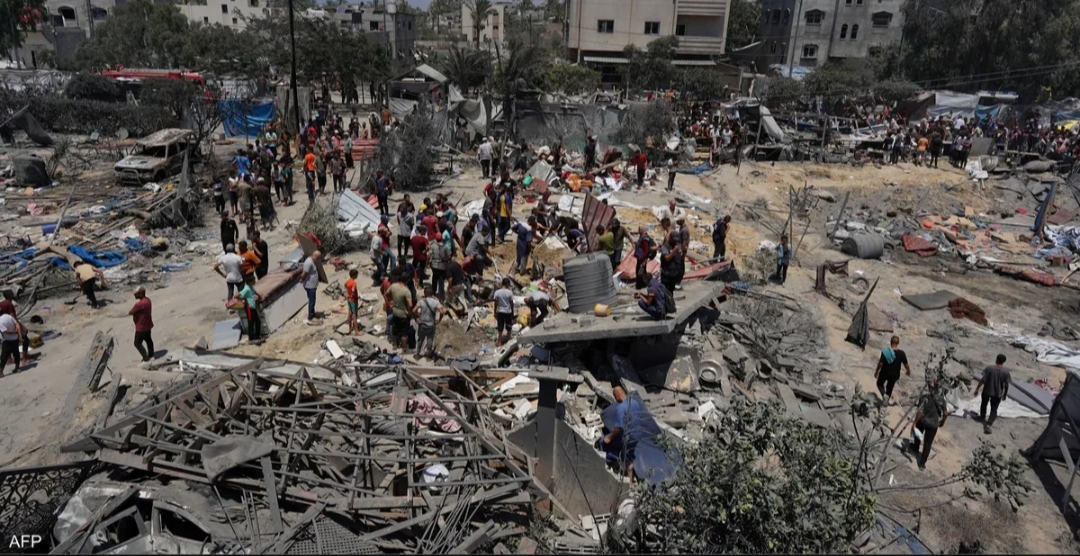 1744735478054 أكثر من 2.1 مليون فلسطـ.يني محاصر في غـ.زة