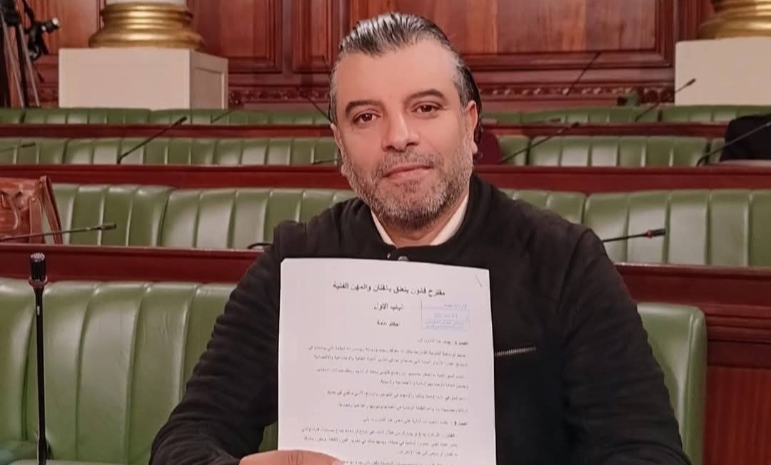 1744797330140 شكري البحري: "هناك تجاوزات خطيرة في ملف الطاقات المتجددة.."
