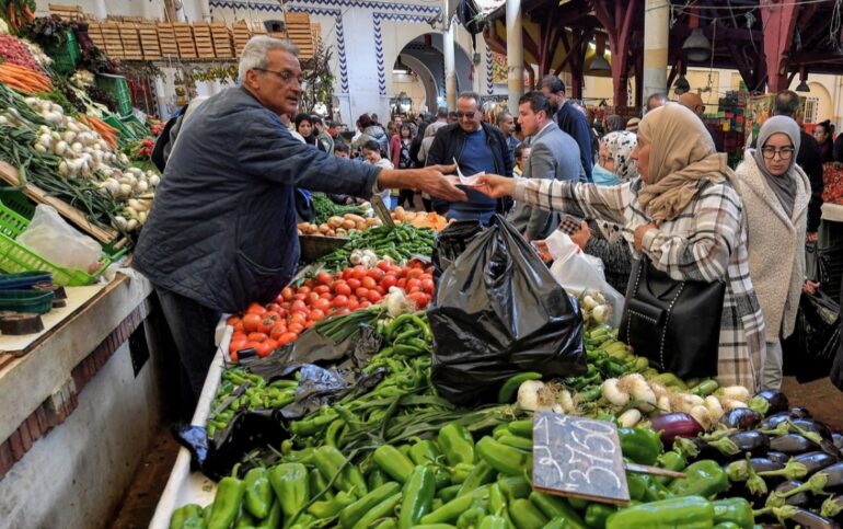 1746012268412 "سوق الفلاح التونسي".. لبيع المنتوجات بأسعار عادلة دون تدخل الوسطاء