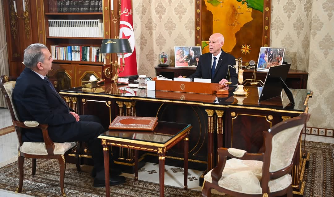FB IMG 1745358283898 قيس سعيّد: "مشروع قانون الهياكل الرياضية يجب أن يكون متّسقا مع مرحلة البناء والتشييد"