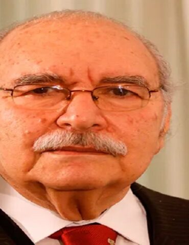 fou2ed وفاة فؤاد المبزع رئيس الجمهورية الأسبق