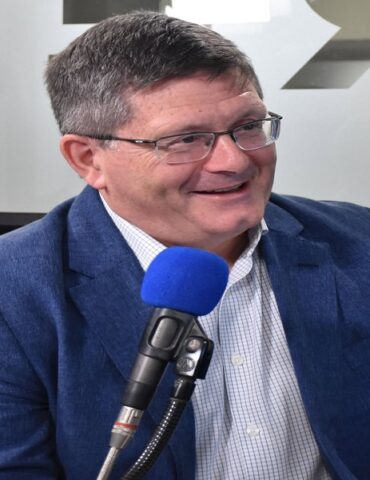 safir سفير المملكة المتحدة: تونس وجهة مميزة للسياح البريطانيين .. وتوقعات بارتفاع عدد الوافدين إلى 400 ألف