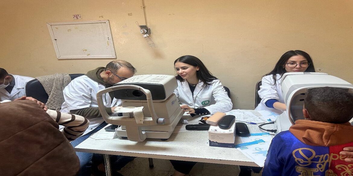 sante استفادة أكثر من 800 مواطن من العيادات الصحية المجانية المتنقلة بتالة