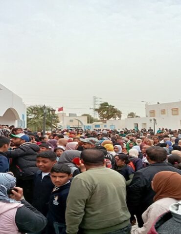sidi bouzid سيدي بوزيد: سقوط جدار بمعهد المزونة يخلف وفايات وجرحى في صفوف التلاميذ