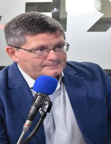 uk السفير البريطاني: دعوة شركات تونسية للمشاركة في FinTech Week بلندن