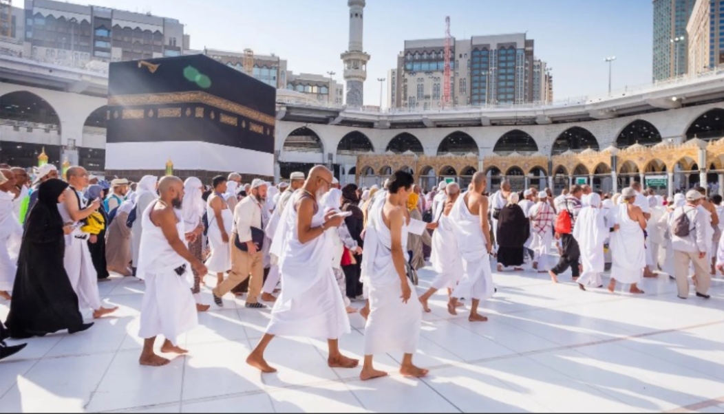 1746540416813 وزير الشؤون الدينية: "تم إتخاذ كل الترتيبات لإنجاح موسم الحج"