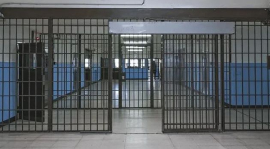 1747827306446 إطلاق سراح الشاب ريان خلفي الموقوف بالسجن المدني ببنزرت