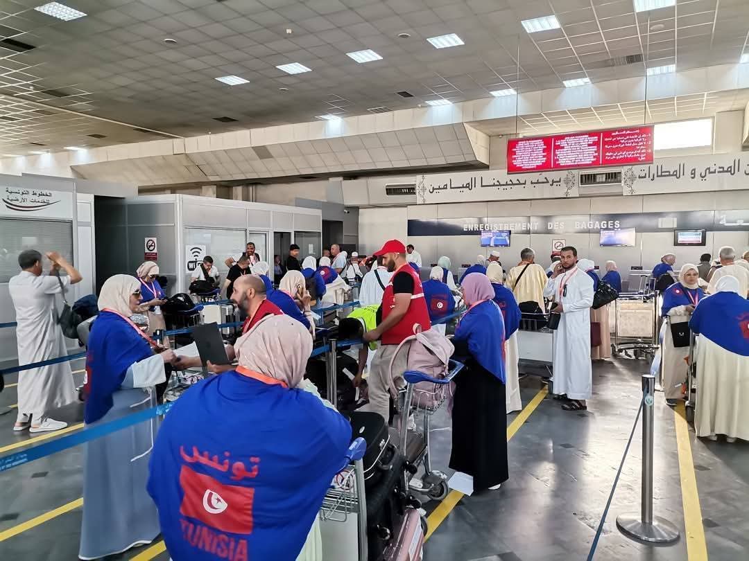 FB IMG 1747565061902 انطلاق أولى رحلات الحجيج التونسيين للبقاع المقدسة