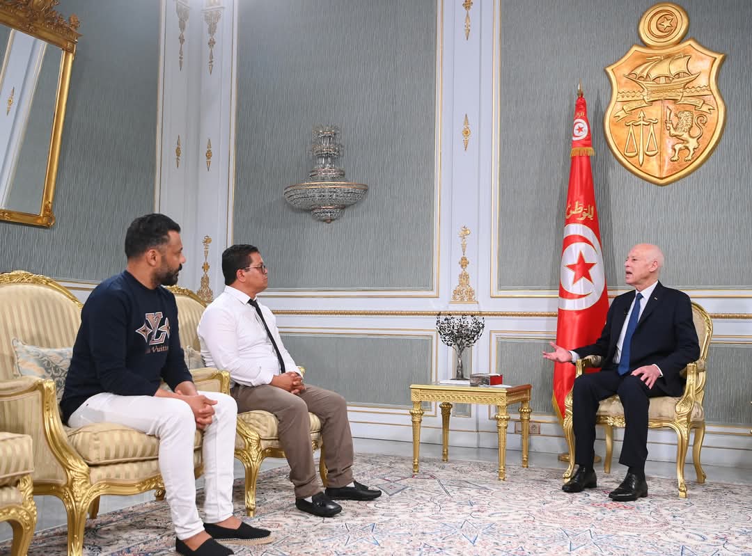 FB IMG 1747895318641 قيس سعيّد: "لا تهميش بعد اليوم وكرامة التونسيين خط أحمر"