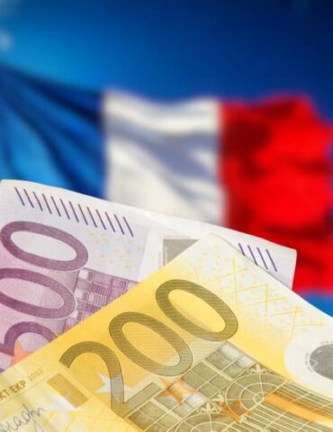 france فرنسا على طريق التقشف.. خطة إنقاذ مالي مرتقبة في جويلية