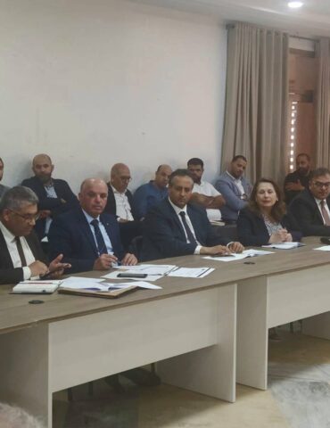 nakl الإتفاق على الزيادة في عدد عربات القطار لنقل الفسفاط