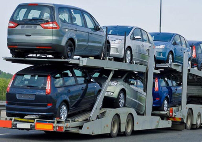 sayarat 1 مبيعات السيارات في أوروبا تتراجع.. وهبوط حاد لتسلا