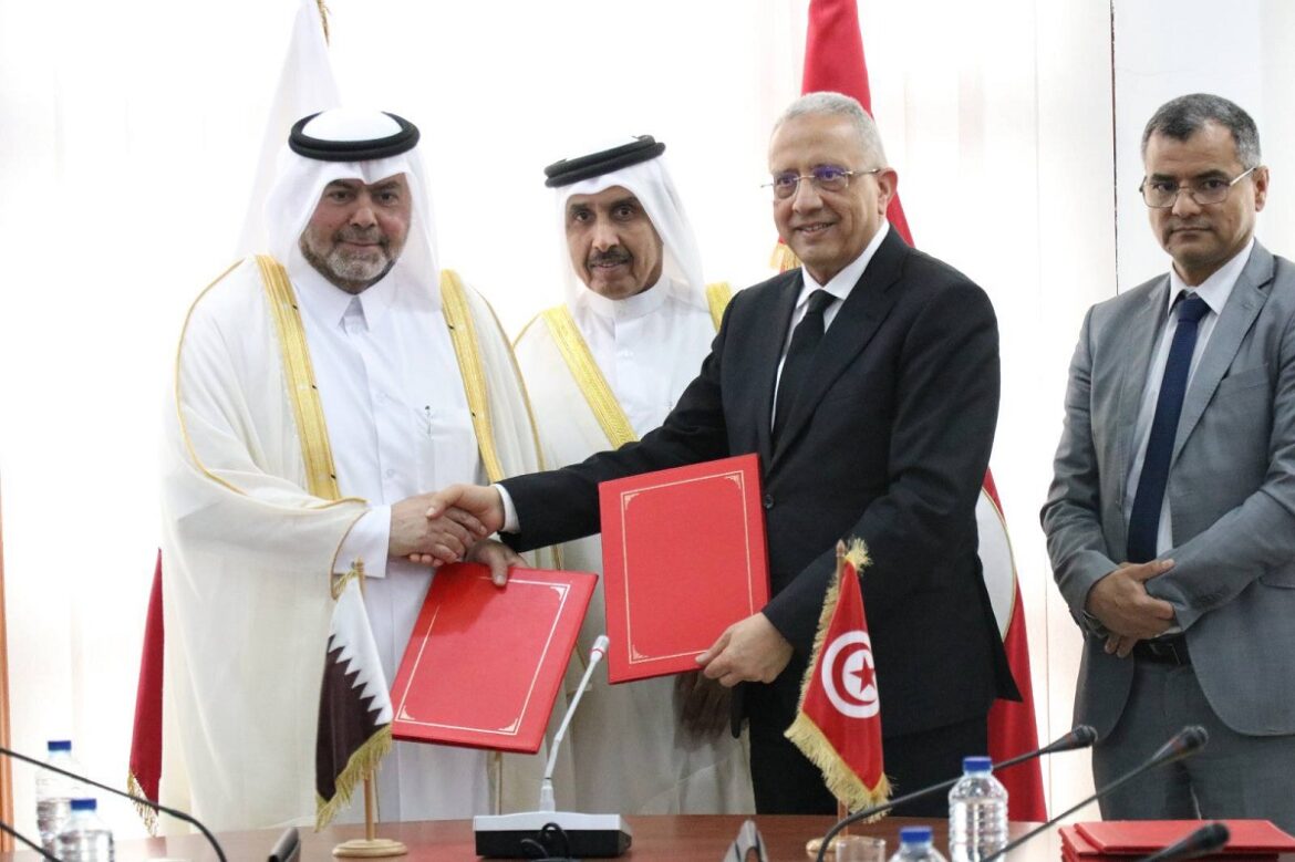 قطر توقيع اتفاقية بين وزارة الصحّة وجمعية قطر الخيرية ستمكن من اقتناء وتجهيز وحدات صحيّة جاهزة