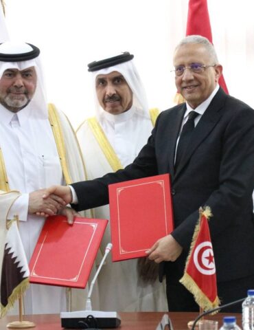 قطر توقيع اتفاقية بين وزارة الصحّة وجمعية قطر الخيرية ستمكن من اقتناء وتجهيز وحدات صحيّة جاهزة