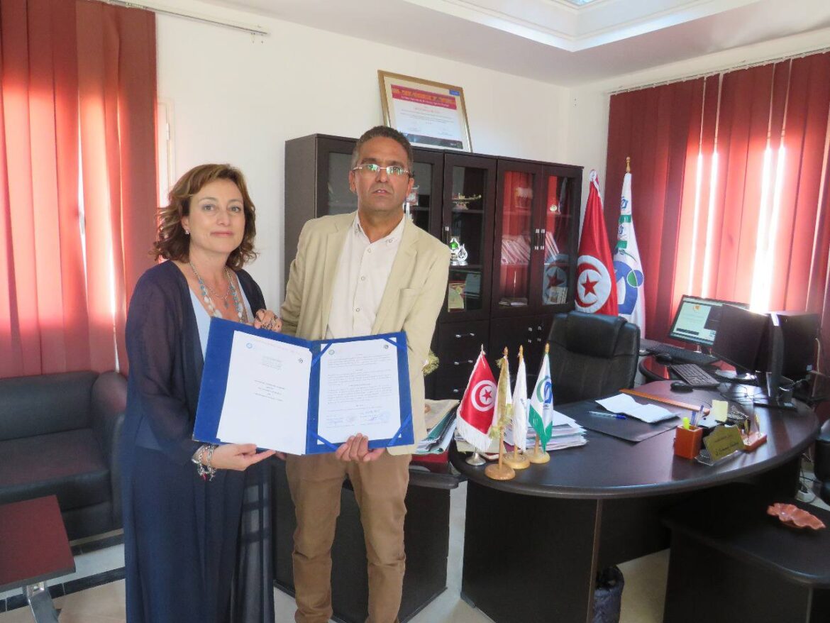قفصة اتفاقية شراكة وتعاون بين جامعة قفصة وجامعة إيطالية