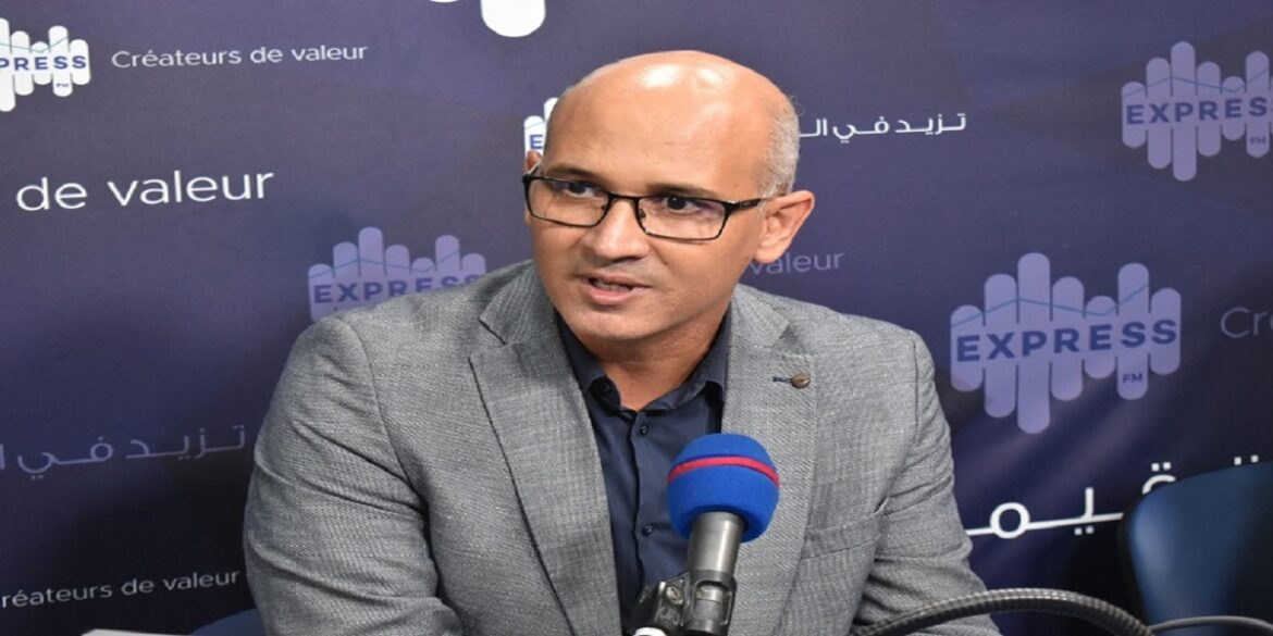 charfeddine "إعادة هيكلة المؤسسات العمومية هو إعادة هيكلة تصور تدخل الدولة في الاقتصاد"