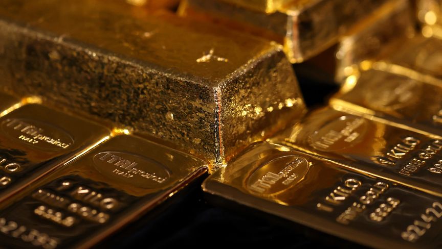 orrrr الذهب يخترق 4600 دولار والفضة عند قمة تاريخية