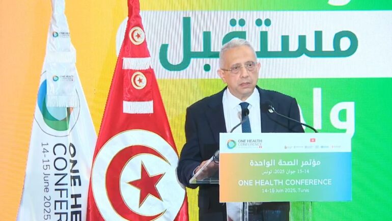 sante المؤتمر الإقليمي "الصحة الواحدة": الفرجاني يدعو في إلى تبني "إعلان قرطاج"