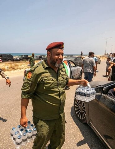 ليبيييا الخارجية الليبية تعبر عن دعمها الكامل لقافلة الصمود وتشدد على ضرورة احترام ضوابط زيارة المنطقة الحدودية لقطاع غـ.زة
