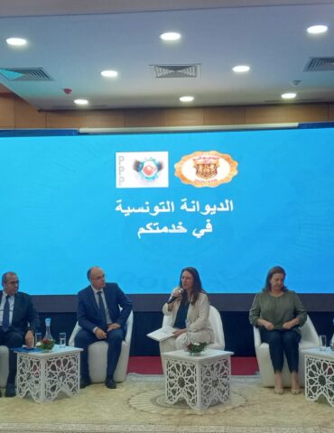 FB IMG 1752772067097 الديوانة التونسية تمنح صفة "المتعامل الاقتصادي المعتمد" لـ20 مؤسسة جديدة: دعم التصدير وتسهيل الاستثمار