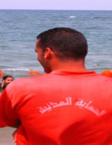 Screenshot 20250704 120834 Chrome الحماية المدنية تُحذر.. حالات وفاة بسبب "الصدمة الحرارية" في شواطئ تونس