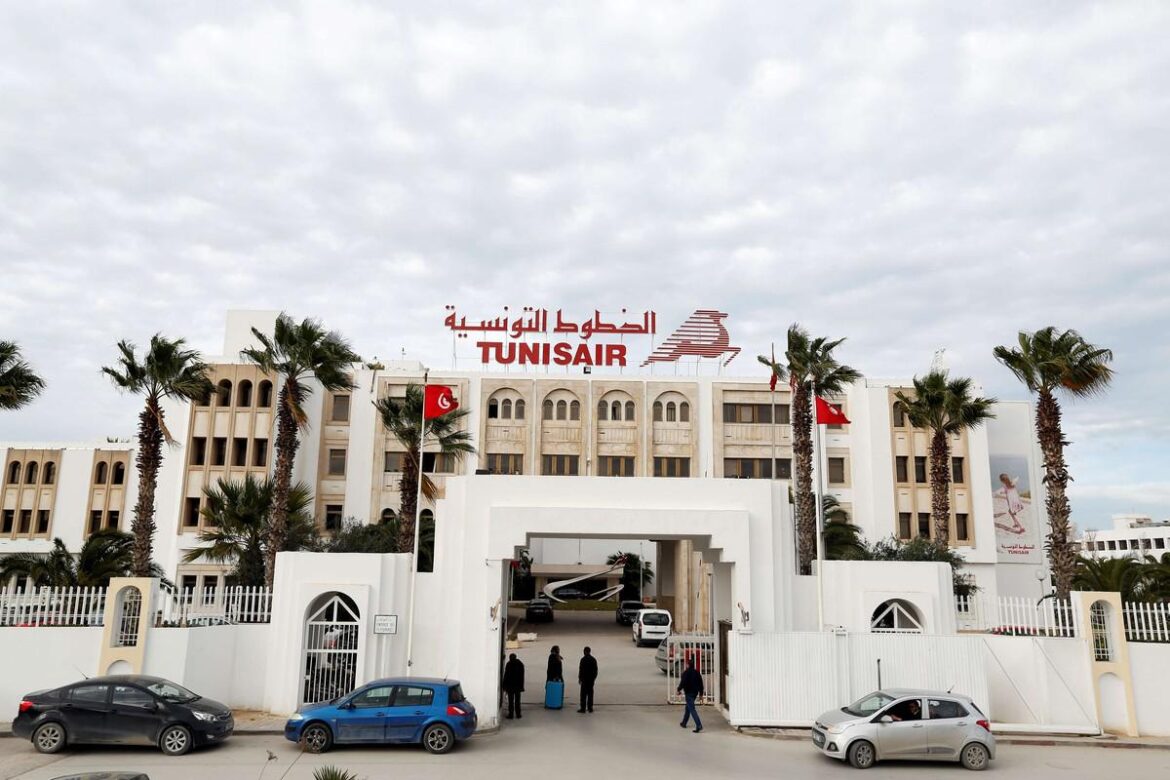 UNISAIR إعفاء حبيب المكي من مهامه كرئيس مجلس إدارة شركة الخطوط التونسيّة