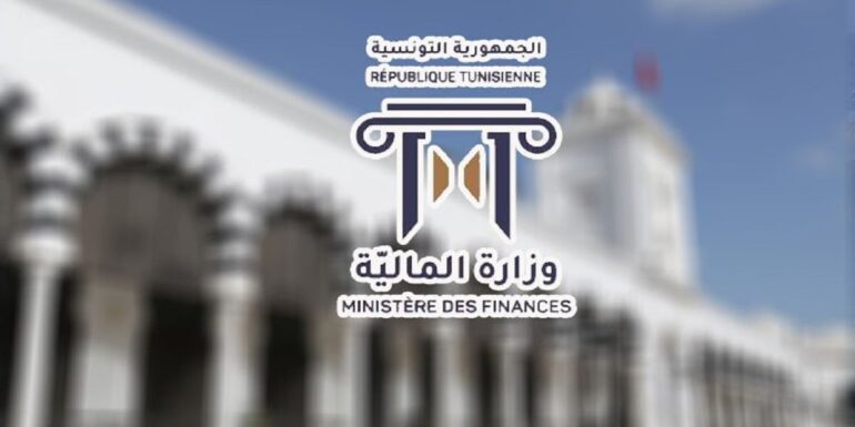 finance وزارة المالية تكشف عن عدد المعلمين والأساتذة النواب المشمولين بالتسوية في 2025 و2026
