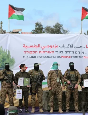 hamas حــ.مـ.اس تسلم ردا "إيجابيا" للوسطاء واجتماع عاصف للكابينت بشأن صفقة التبادل