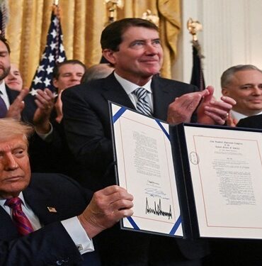stablecoins Trump