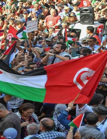 tunis 1 اليوم مسيرة تضامنية في العاصمة تنديدا بالتجويع في غ.ز.ة