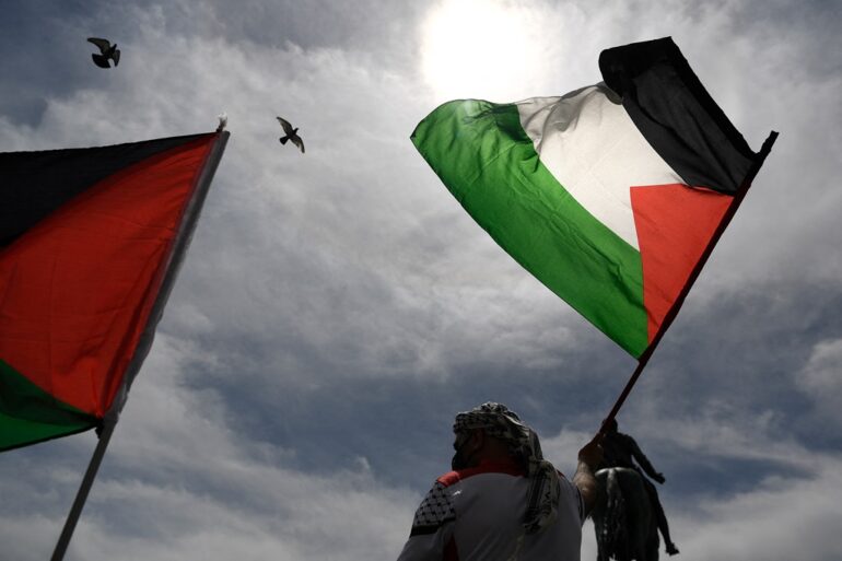 palestine الأمم المتحدة تعتمد قرارين لإنهاء احتلال فلسطين والجولان