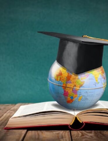 etud Augmentation du plafond des transferts en devises pour les étudiants tunisiens à l’étranger