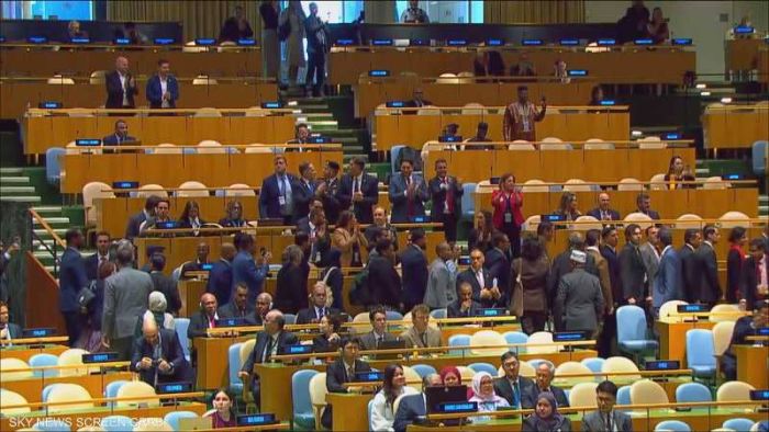 netenyahu صوت نتنياهو بالأمم المتحدة يقابله انسحاب جماعي... واحتجاجات غاضبة