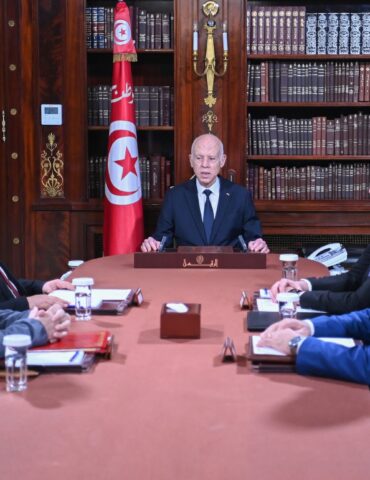 said 1 سعيّد: يجب العمل دون انقطاع لتفكيك كل شبكات المضاربة والاحتكار