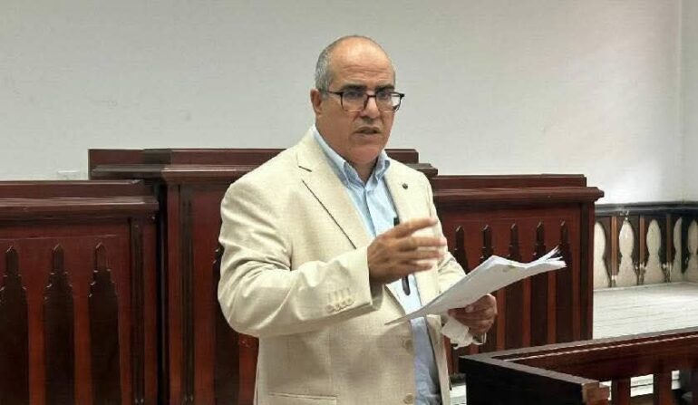 بوبكر عميد المحامين بوبكر بالثابت يؤكد الانضمام إلى كل الجهود الرامية لإلغاء المرسوم عدد 54
