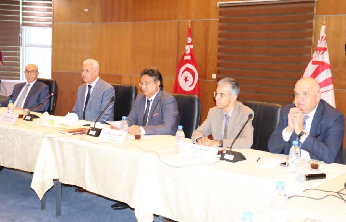 FB IMG 1760197004024 زيت الزيتون والتمور.. وزير التجارة يدعو الى استكشاف أسواق جديدة