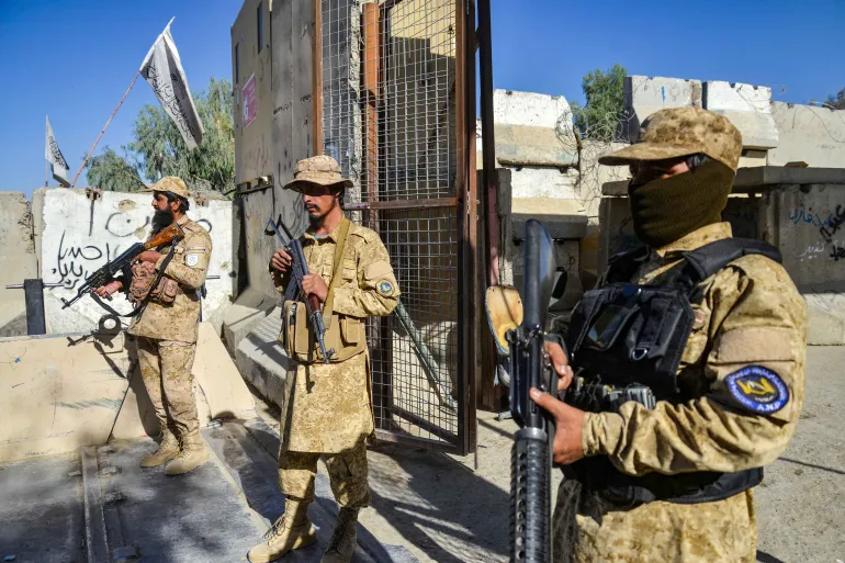 af عشرات القتلى باشتباكات بين باكستان وأفغانستان وإسلام آباد تتوعد بـ"رد قوي"