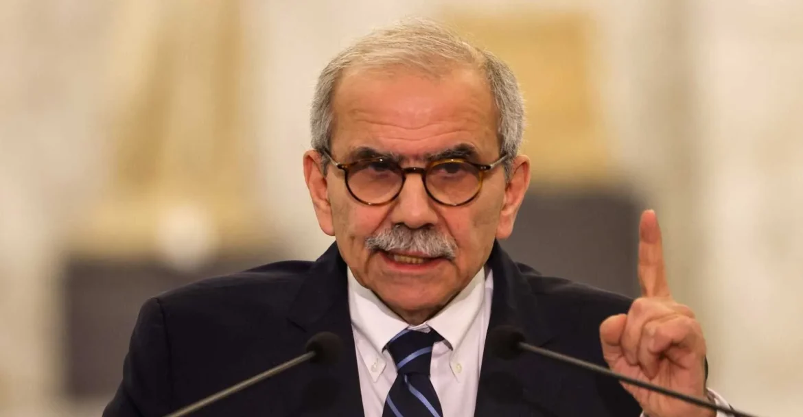 nawaf رئيس وزراء لبنان: على حزب الله التخلي عن جناحه العسكري