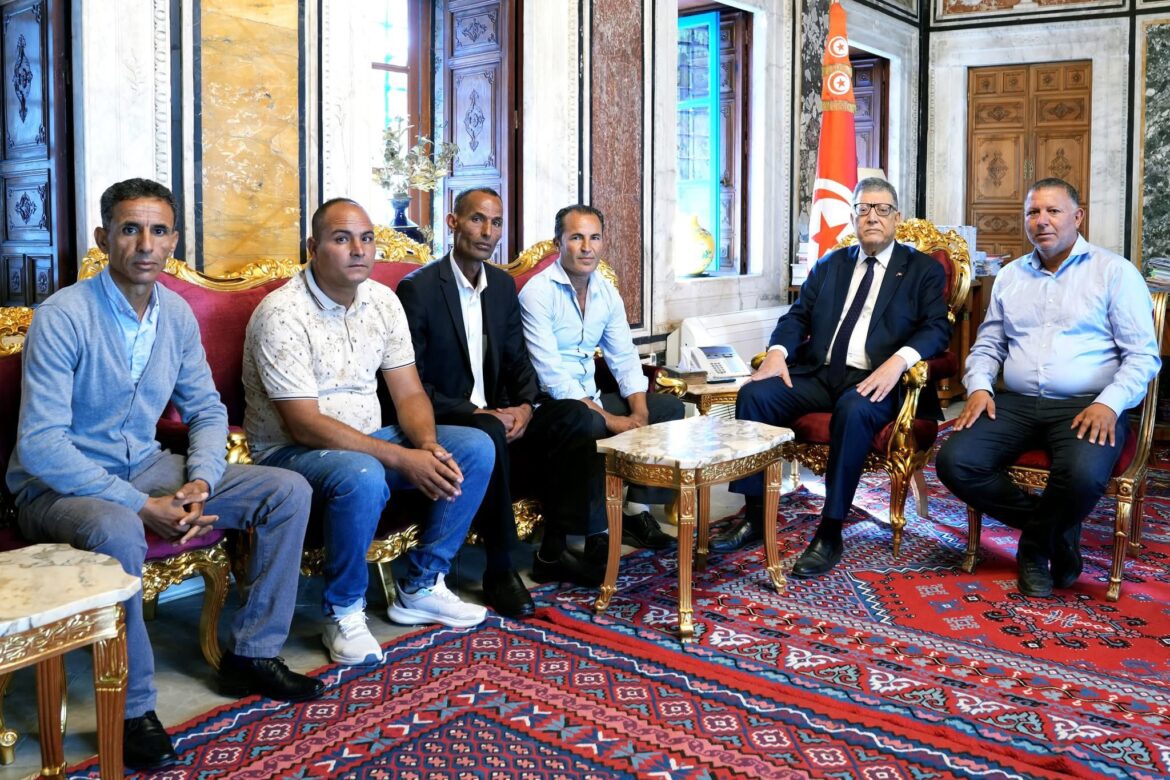 ابراهيم بودربالة ابراهيم بودربالة: "مجلس نواب الشعب ملتزم بالاستماع للمواطنين ومعالجة مشاغلهم"
