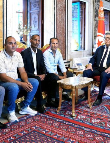 ابراهيم بودربالة ابراهيم بودربالة: "مجلس نواب الشعب ملتزم بالاستماع للمواطنين ومعالجة مشاغلهم"