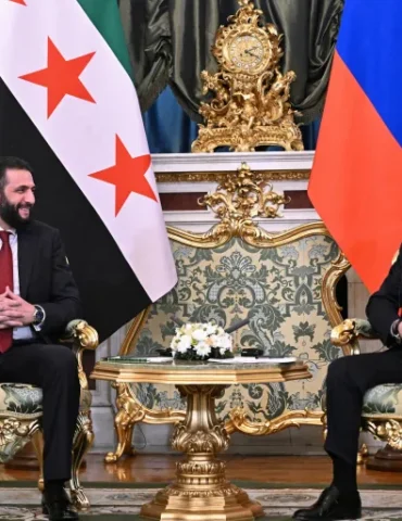 الشرع بوتين الشرع يصل إلى روسيا ويطالب بتسليم الأسد