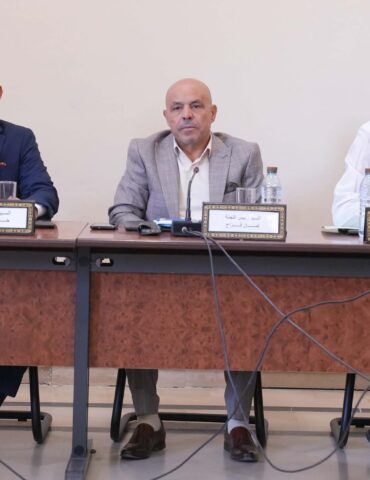 تربية لجنة التربية تستمع إلى جهة المبادرة حول مقترح قانون لحوكمة الزمن المدرسي