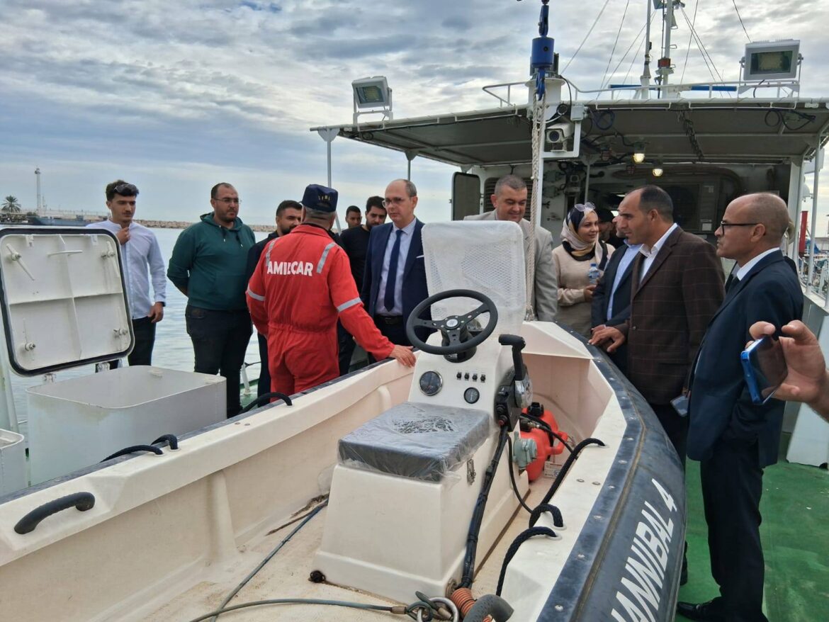 حنبعل الإعلان عن الانطلاق الرسمي لدخول السفينتين الجديدتين "حنبعل 3" و"حنبعل 4" حيّز الإستغلال في مهام المراقبة البحرية