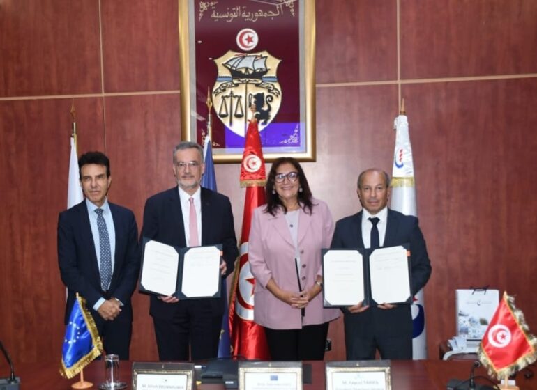 ستاغ توقيع إتفاقية بين الستاغ والبنك الأوروبي للإستثمار في إطار إنجاز مشروع آلماد