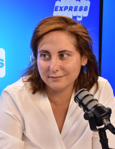 سناء عتيق سناء عتيق: "التأمين ركيزة أساسية للاقتصاد التونسي"