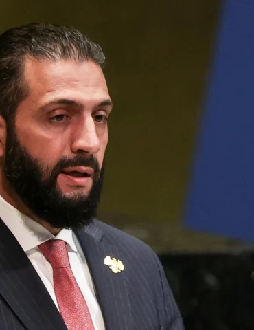 الشرع الشرع: وضعنا رؤية لسوريا كدولة قوية وملتزمون بالعدالة الانتقالية