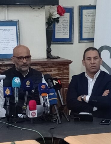 جمعيات الرابطة التونسية للدفاع عن حقوق الإنسان تدق ناقوس الخطر: "تضييق ممنهج على المجتمع المدني"