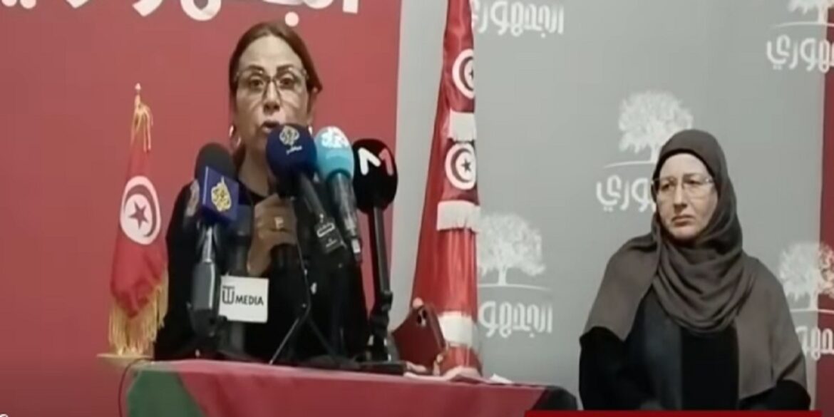 حنان عضو هيئة الدفاع عن جوهر بن مبارك: إيداع شكاية حول تعرض منوّبها "لجريمة تعذيب"