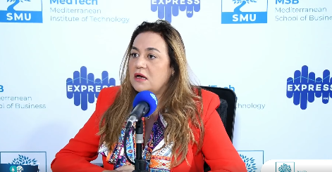 سناء ميلادي سناء ميلادي: القيادة المسؤولة محور تكوين الطلبة في "MSB"