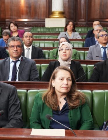 صناعة مشروع ميزانية الدولة 2026: التقليص من ميزانية مهمّة الصناعة بـ28،4 % مقارنة بـ2025